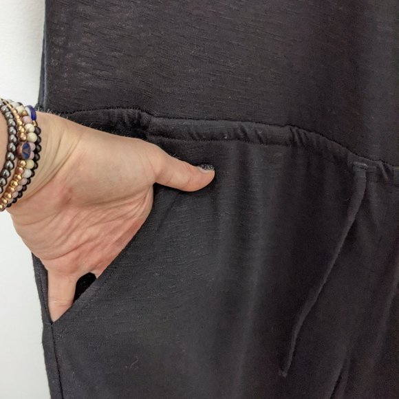 Becca Women's Black Sleeveless Breezy Basics Jumpsuit Size M NWT - Picture 7 of 14